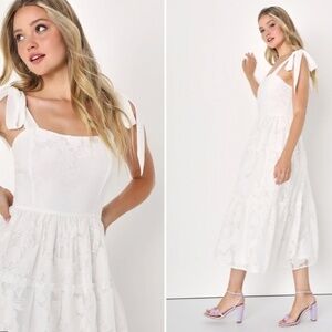 Lulu's White Floral Midi Dress